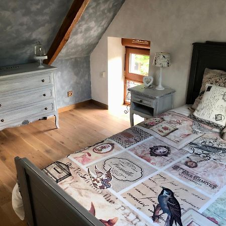 Chambre Double Avec Sdb Privee Au Milieu Des Champs Daire Teloché Dış mekan fotoğraf